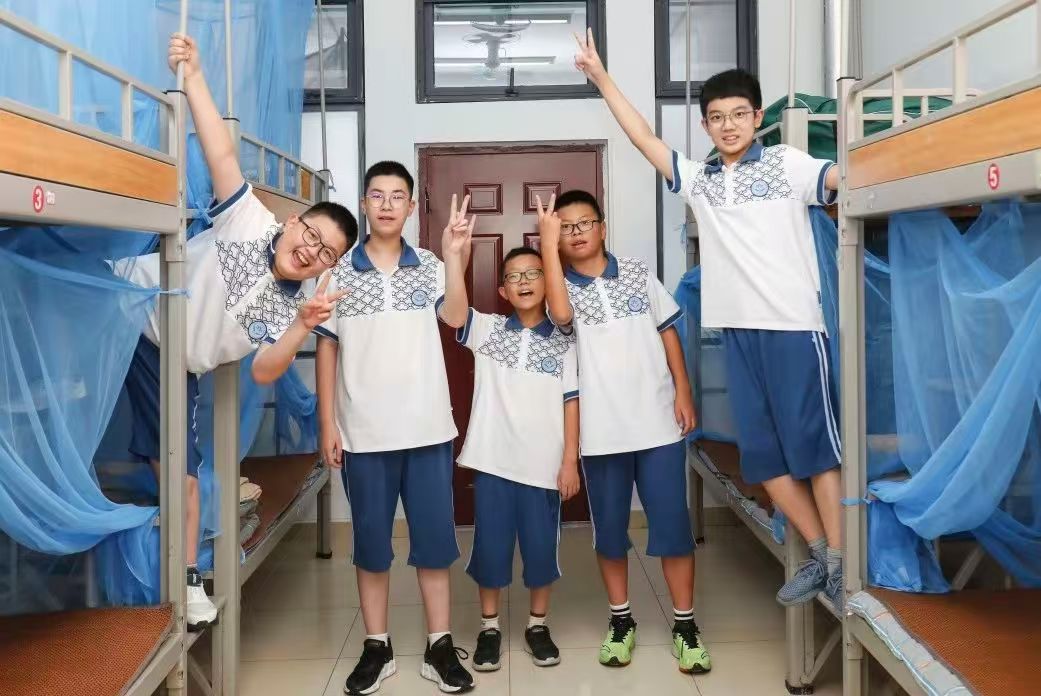 校服合身,從精準測量開始——初中校服尺寸測量指南 校服合身,從精準測量開始——初中校服尺寸測量指南